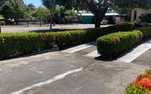 Commercial Property Near Town and Beach