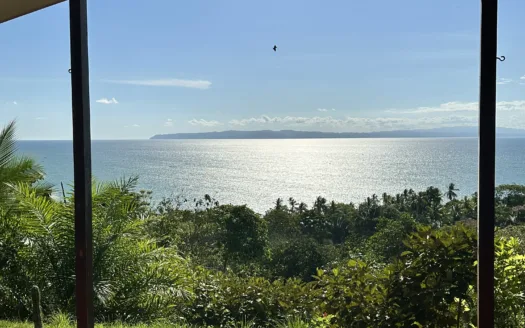 Puerto Pilón Costa Rica