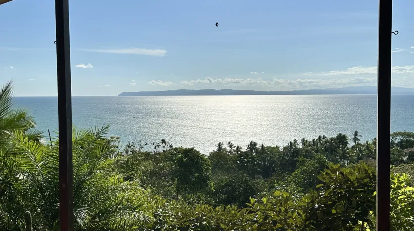 Puerto Pilón Costa Rica