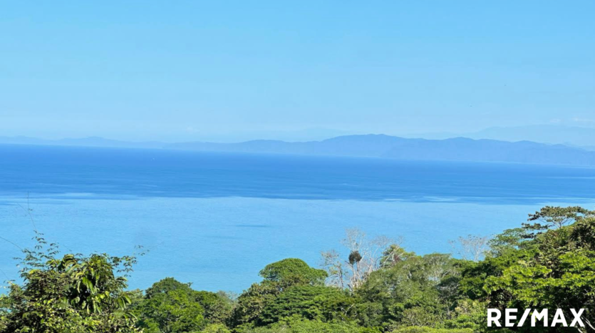 Homesite Ocean View and Walk to Town