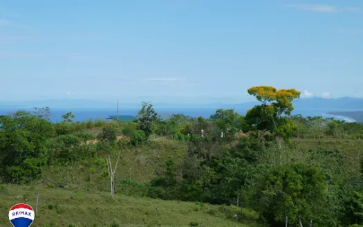 Quiet Ocean View Lot