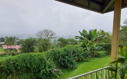 Exquisite Residence in Aguas Claras with Breathtaking Vistas