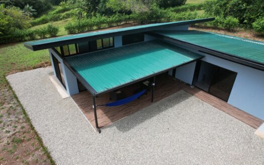 New House, Close to Pilón