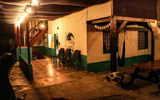 Titled Surf Business only 5 minutes walk to the Pavones wave