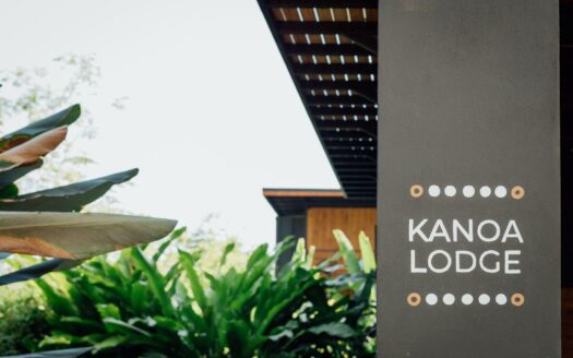 Kanoa Lodge in Pavones, Costa Rica – Boutique Beachside Airbnb with Stunning Owner's Home for Sale🏝️