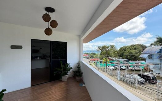 Boutique Hotel Opportunity in Costa Rica — Mixed-Use Three-Story Property for Sale