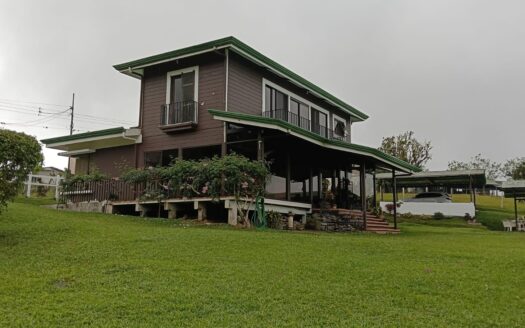Paradise Above the Clouds: Exclusive 17-Acre Estate in Cañas Gordas, Coto Brus