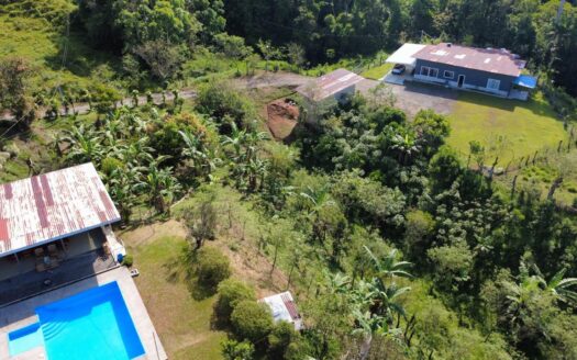 Private Mountain Paradise! 20-Acre Estate with 2 Homes & Pool in Coto Brus 🌳💎