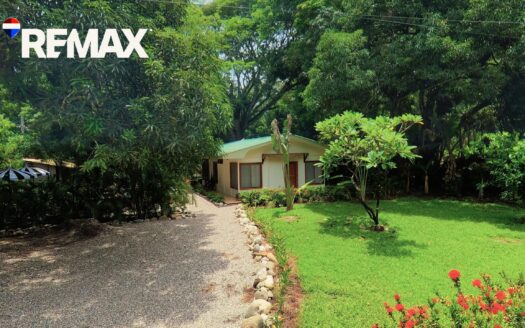 Turnkey Airbnb Cottage – Saltwater Pool, Steps to the Beach | Golfo Dulce, Costa Rica