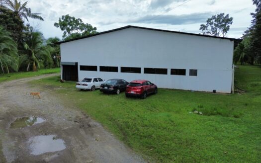 High-Potential Commercial Warehouse Near Río Claro | 7,900 m² Lot